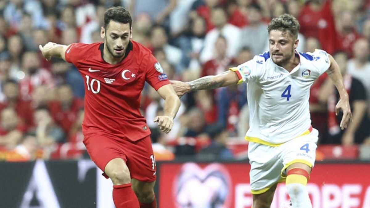 Hakan Çalhanoğlu performansıyla eleştirilerin odağında