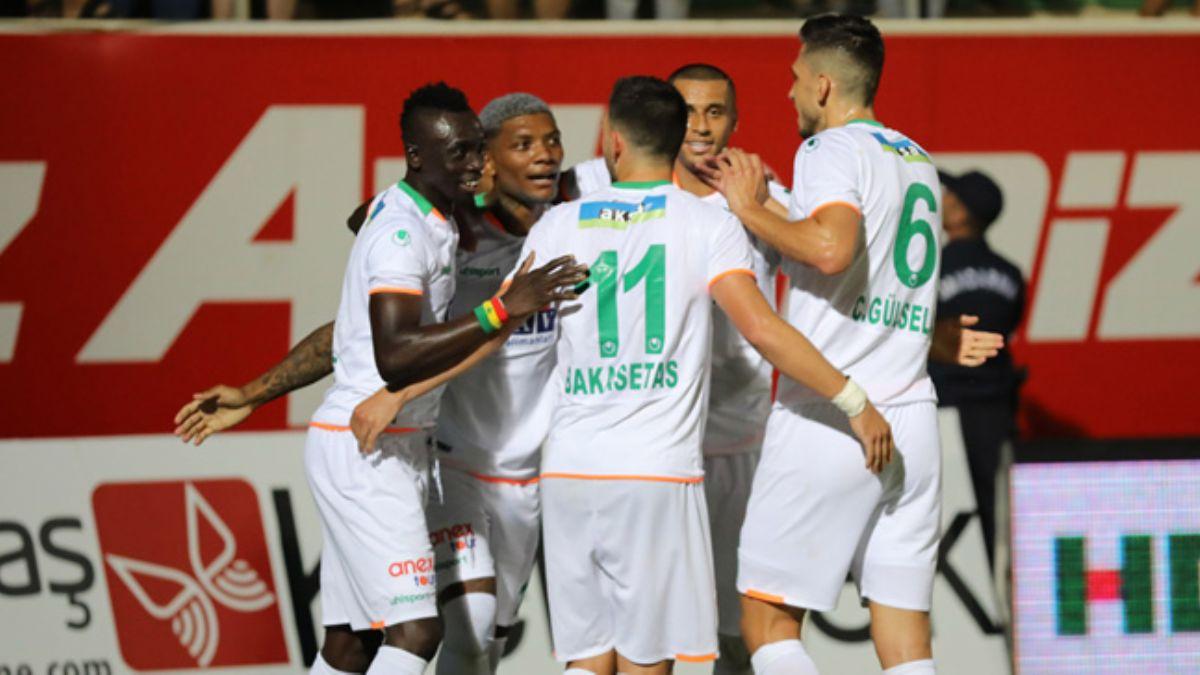 Alanyaspor, Konyaspor ve Denizlispor ilk 3 hafta malarna ayn 11'lerle balad