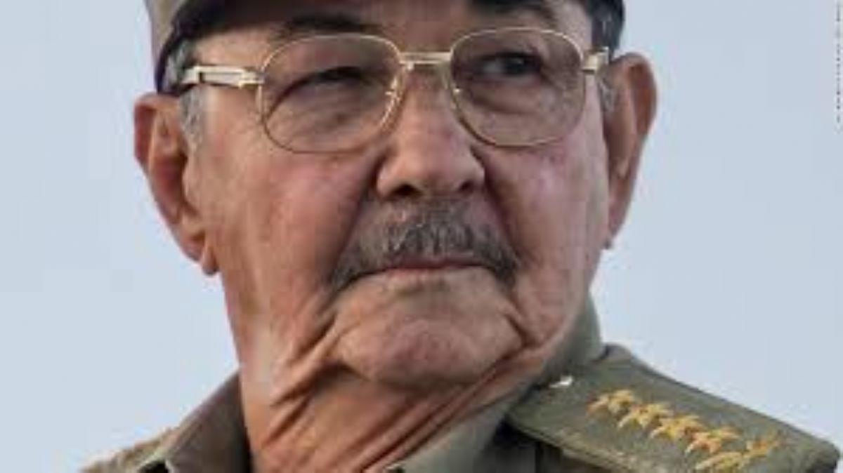 Twitter, Kba Komnist Parti lideri Raul Castro'nun hesabn askya  ald 