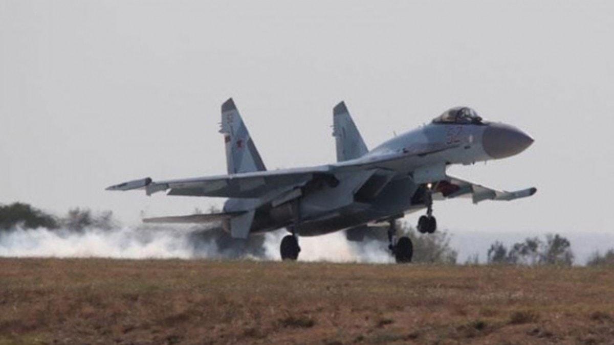 Bakan Erdoan teklif etmiti! SU-35'ler stanbul'a indi