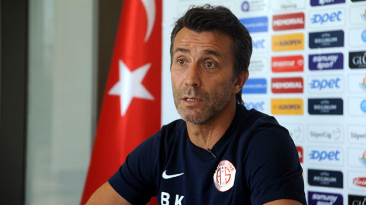 Antalyaspor Teknik Direktr Blent Korkmaz: VAR sistemindeki hakem hata yapamaz