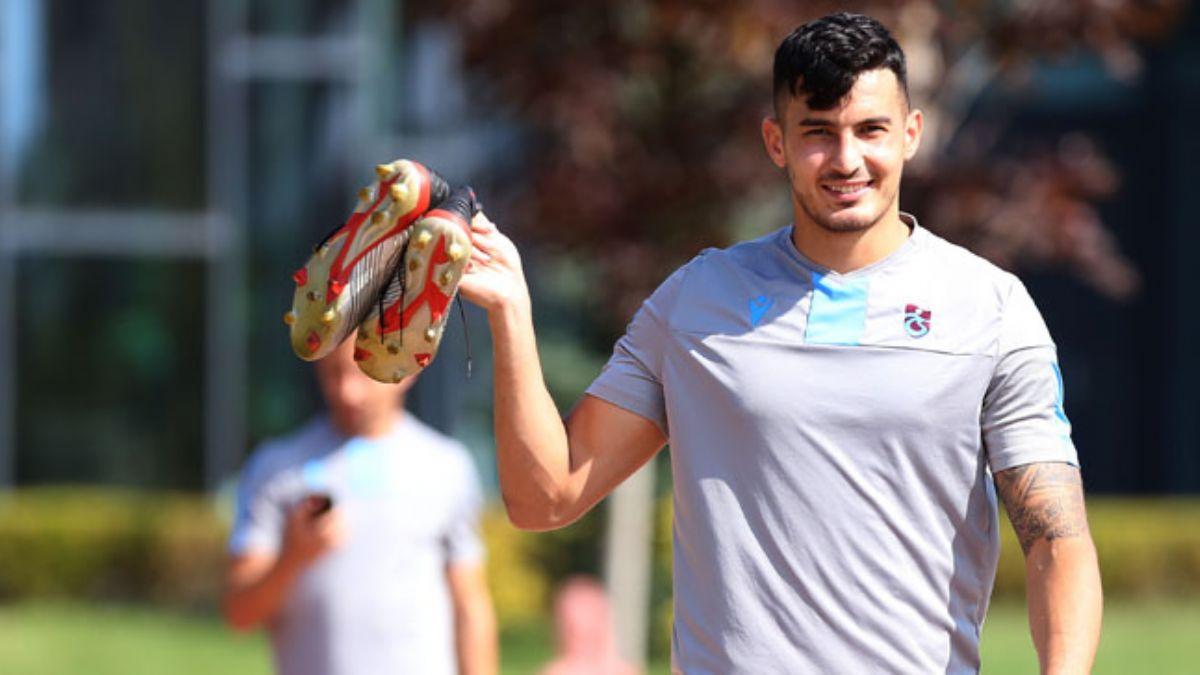 Uurcan akr, Trabzonspor ile olan szlemesini uzatt