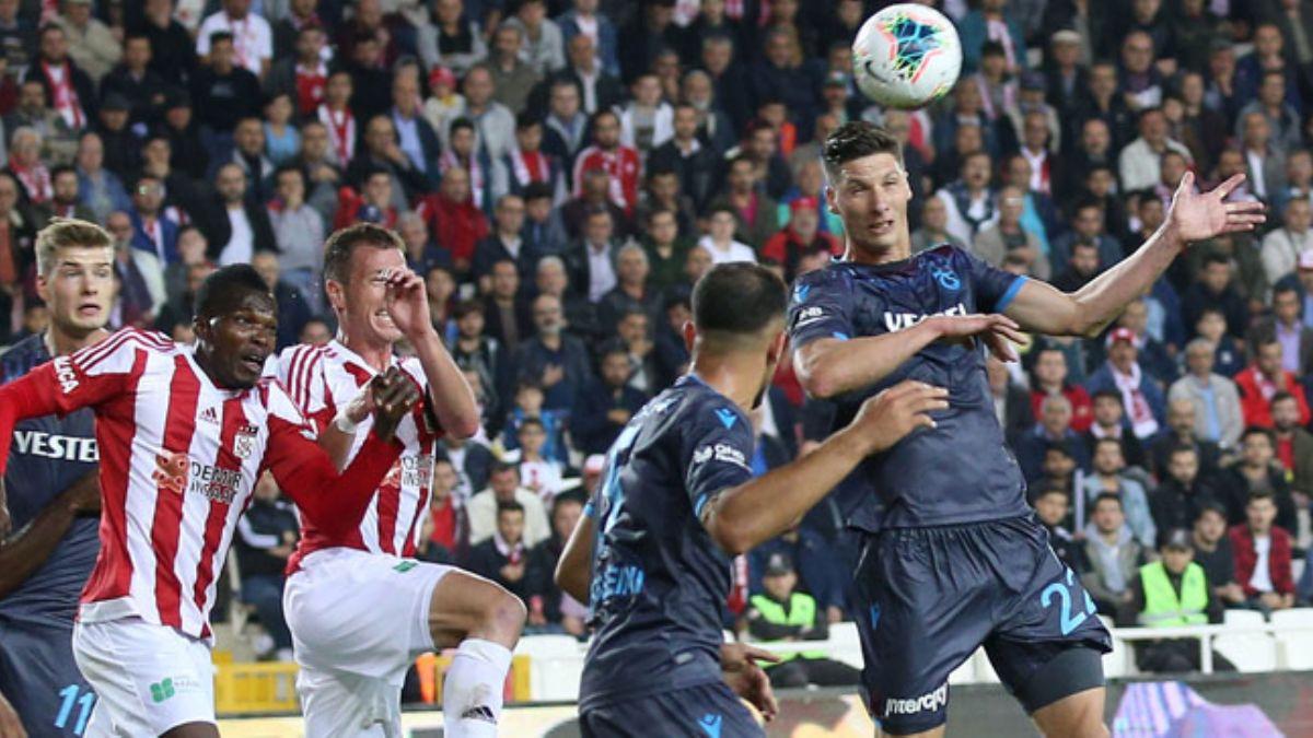 Sivasspor, Trabzonspor'u puansz gnderdi