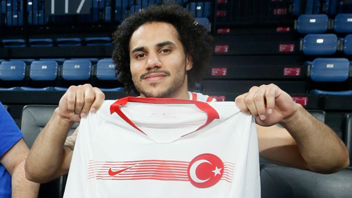 Shane Larkin, Trk Milli Takm'ndan teklif bekliyor