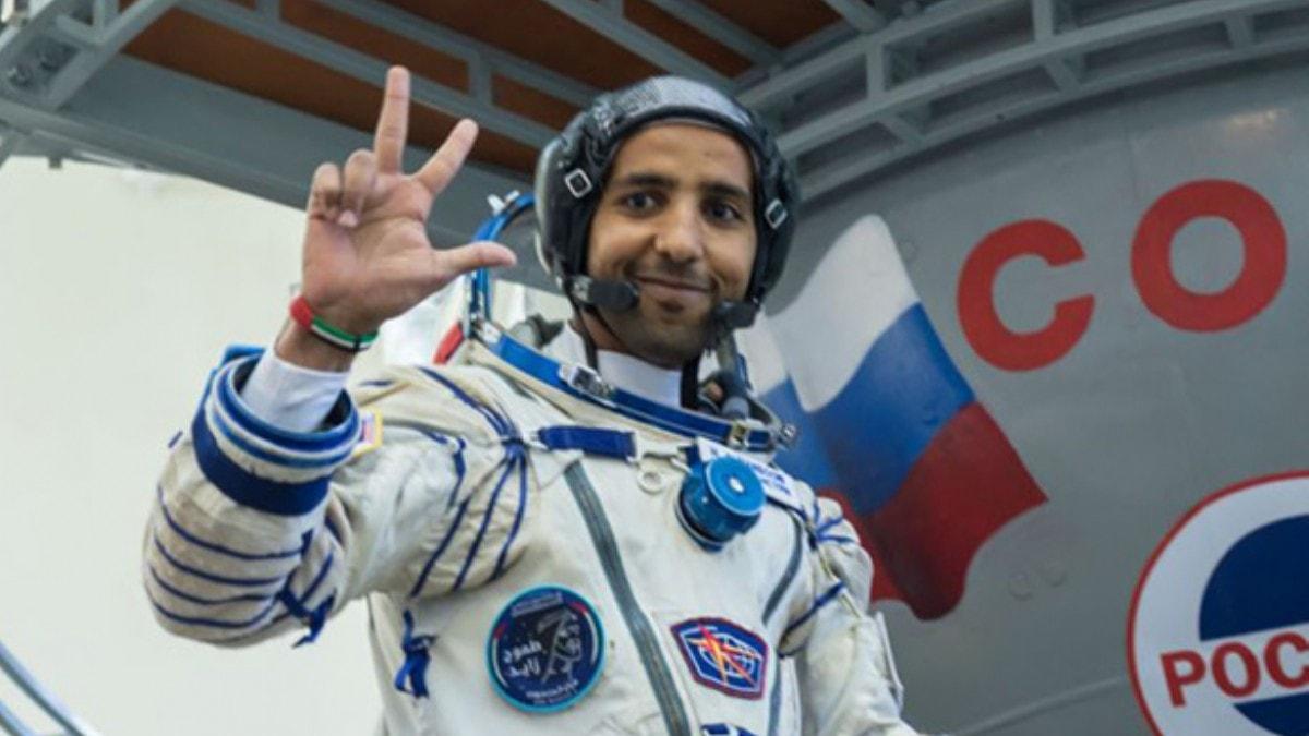 BAE'nin ilk astronotu uzaya gidiyor: Canl yayn