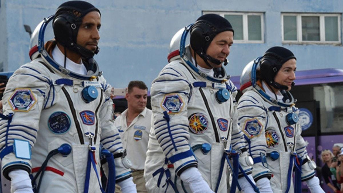 BAE'nin ilk astronotu baaryla Uzay stasyonu'na ulat