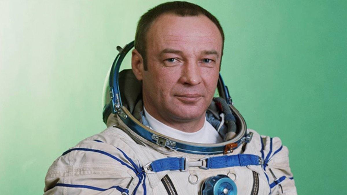 Rus kozmonot Gennady Manakov 69 yanda ld