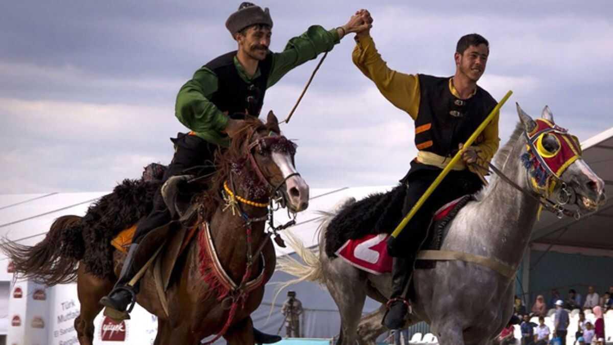 Etnospor Kltr Festivali, tarihin ilk derbisi olan Lahana-Bamya zel Ligi'ni izleyicilerine sunuyor