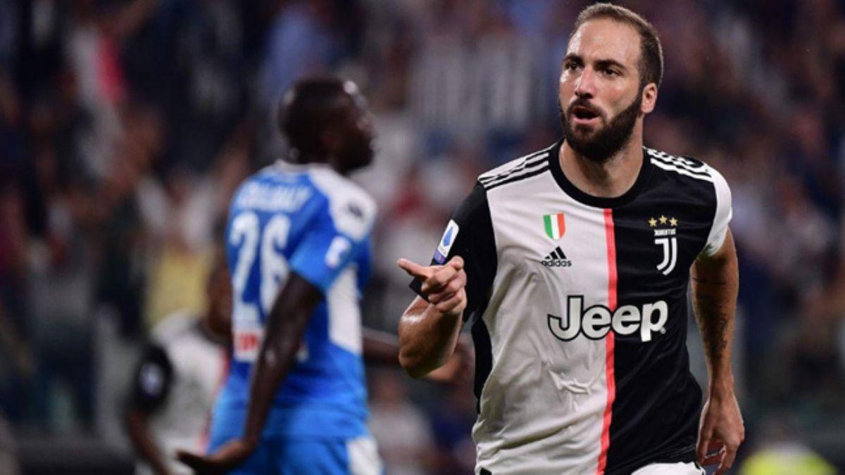 Ad Galatasaray'la da anlan Gonzalo Higuain, River Plate'e dnyor