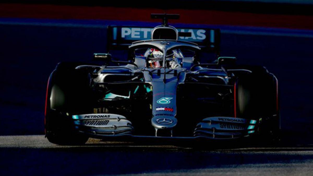 Rusya'da zafer Lewis Hamilton'n