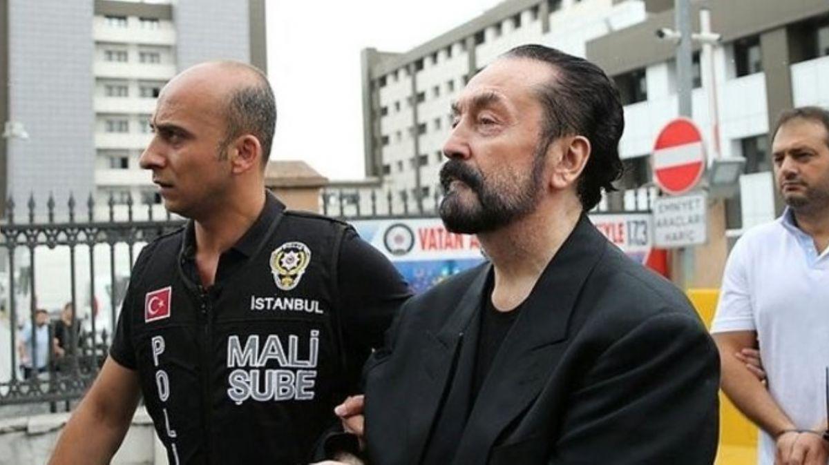 Adnan Oktar'dan durumada 'Kedicikler'e Maallah... Dalga geer gibi aylk gelir aklamas