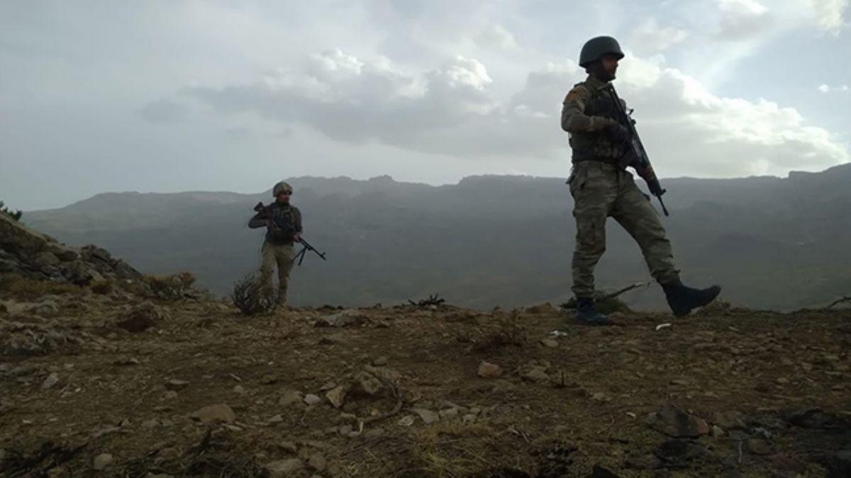 Hakkari'de 2 terrist etkisiz hale getirildi