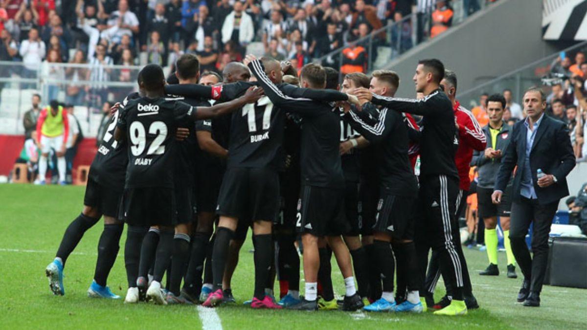 Beikta, lig lideri Aytemiz Alanyaspor'u iki golle malup etti