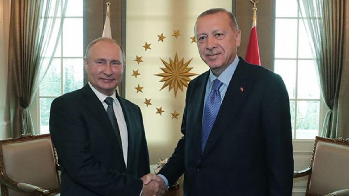 Suriye'de Frat'n dousuna yaplacak harekat ncesi Bakan Erdoan ve Putin'den kritik grme