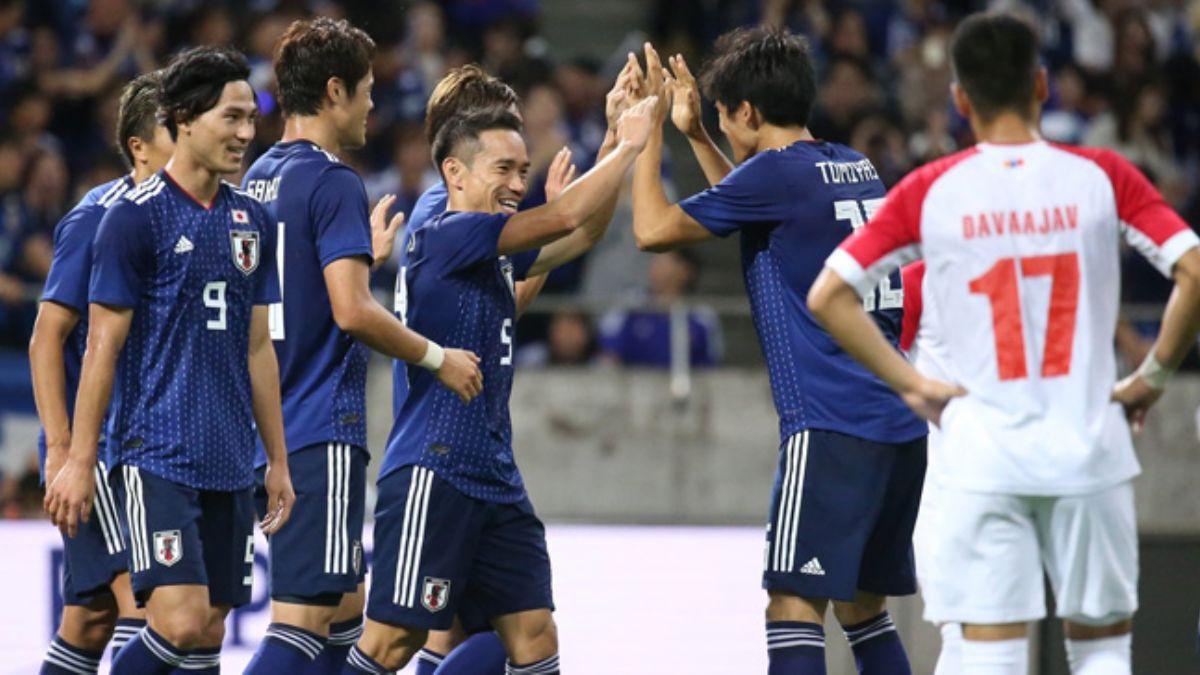 Japonya'nn Moolistan' 6-0 yendii mata Yuto Nagatomo da gol att