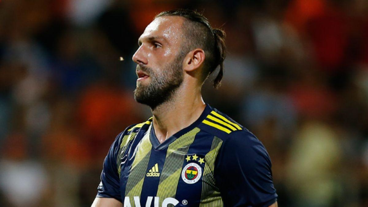 ngiltere Premier Lig ekiplerinden Bournemouth, Fenerbahe'nin golcs Vedat Muric'in peinde