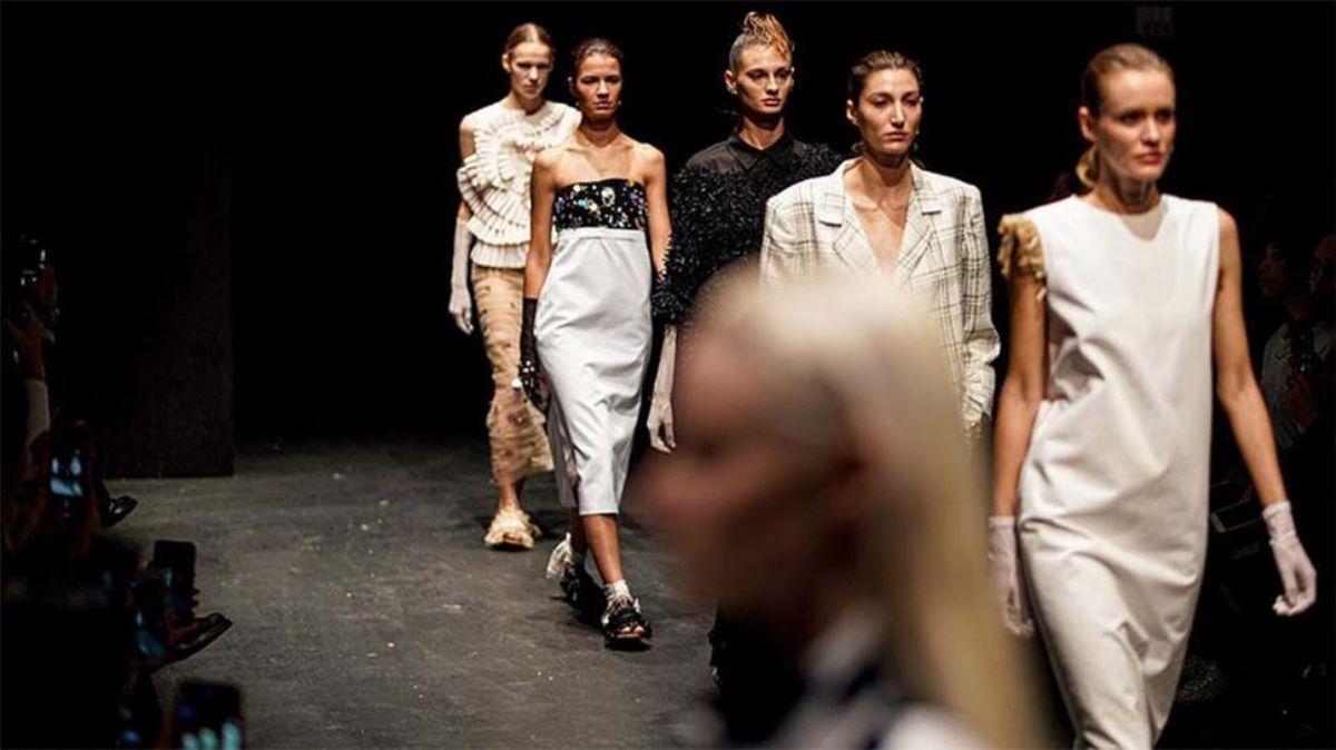 Mercedes Benz Fashion Week'te neler oldu"