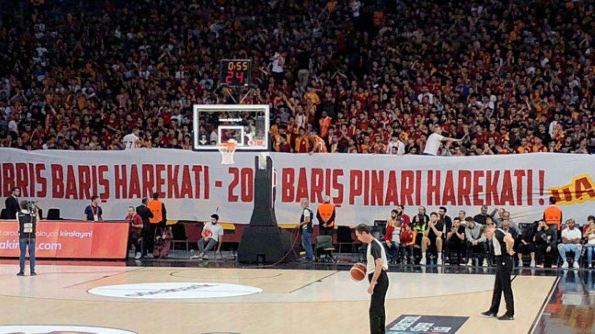 Galatasaray taraftarndan Mehmetie destek