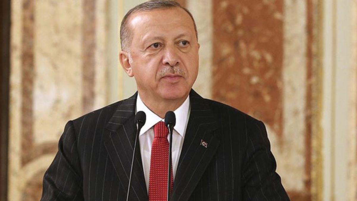 Bakan Erdoan'dan Merkel'e: Terr rgtn NATO'ya aldnz da bizim haberimiz mi yok"