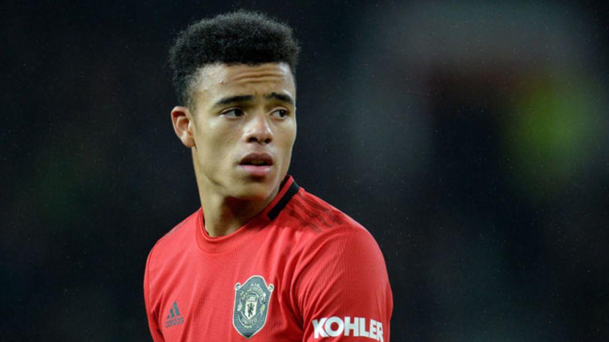 Greenwood, Manchester United ile szleme yeniledi