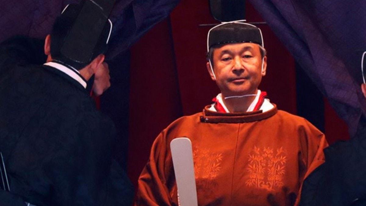 Japonya'da yeni dnem: mparator bugn resmen tacn giyiyor