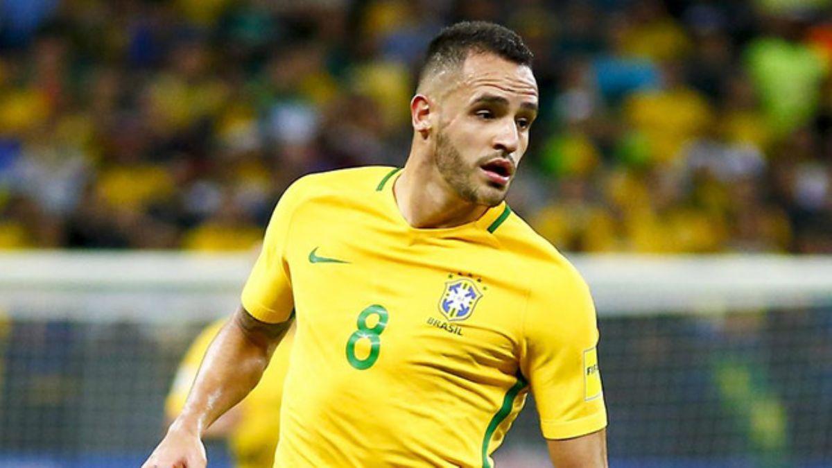 Galatasaray'n istedii Renato Augusto'dan fla transfer aklamas