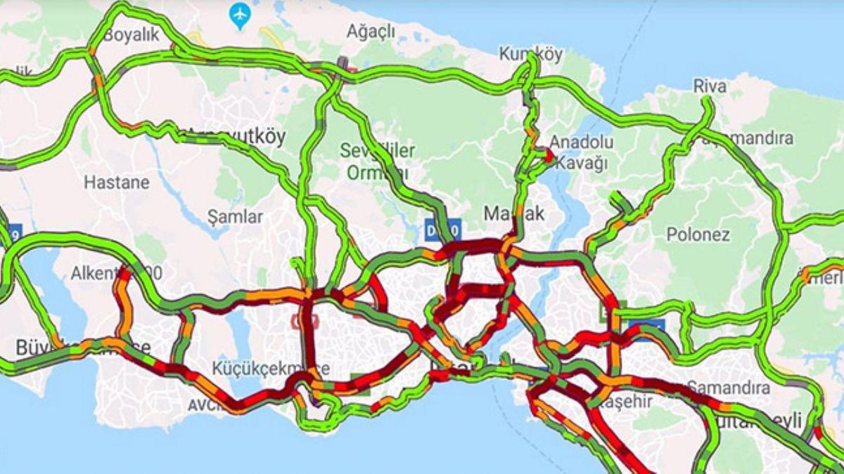 stanbul'da yamur trafii fel etti, younluk yzde 78'lere ulat  