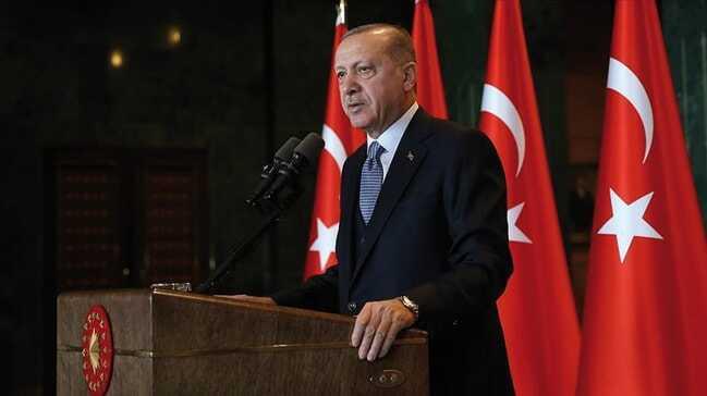 Başkan'dan belediyelere çağrı: Kucaklayıcı olun, çalışanları ayırmayın