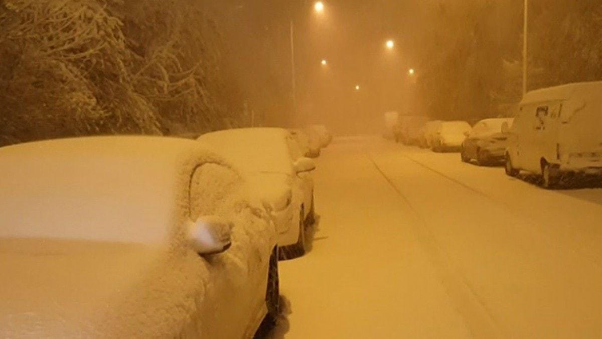 Bayburt'ta gece yars kar ya etkili oldu