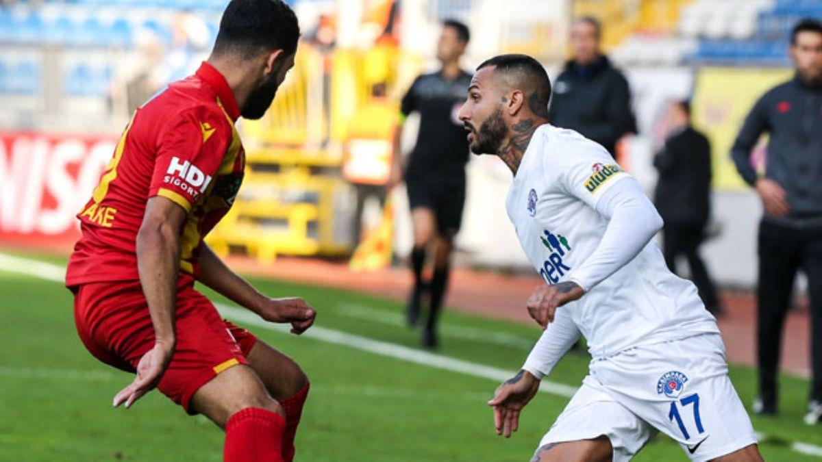 Sper Lig'de Kasmpaa ile BtcTurk Yeni Malatyaspor berabere kald