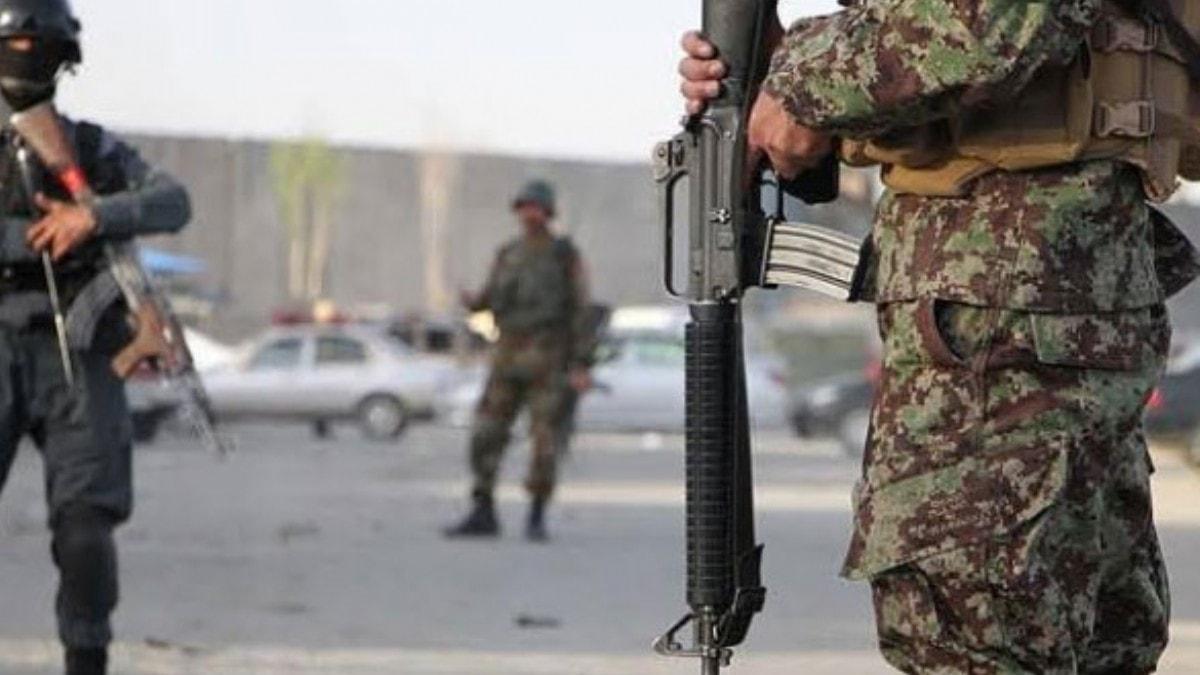 Afganistan'da Taliban saldrs: 5 l