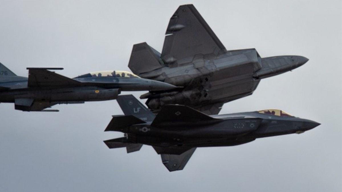 ABD Hava Kuvvetleri, F-22 ve F-35 uaklar arasndaki veri balantsn test edecek