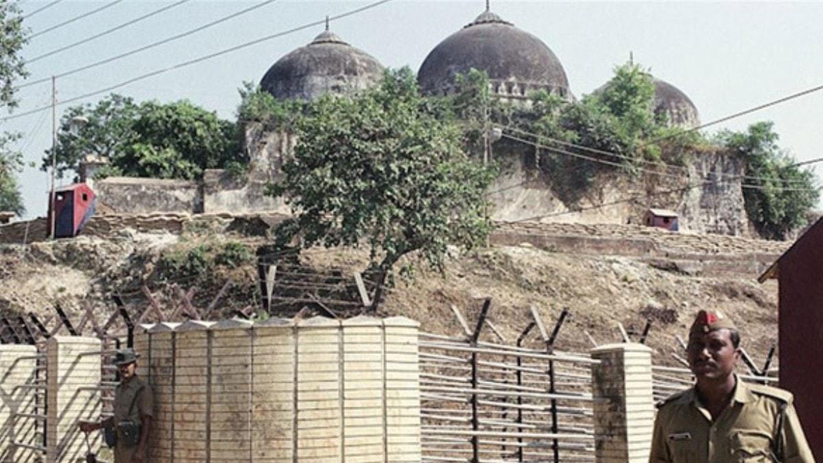 Hindistan'da Babri Cami kararndan Mslmanlar memnun deil