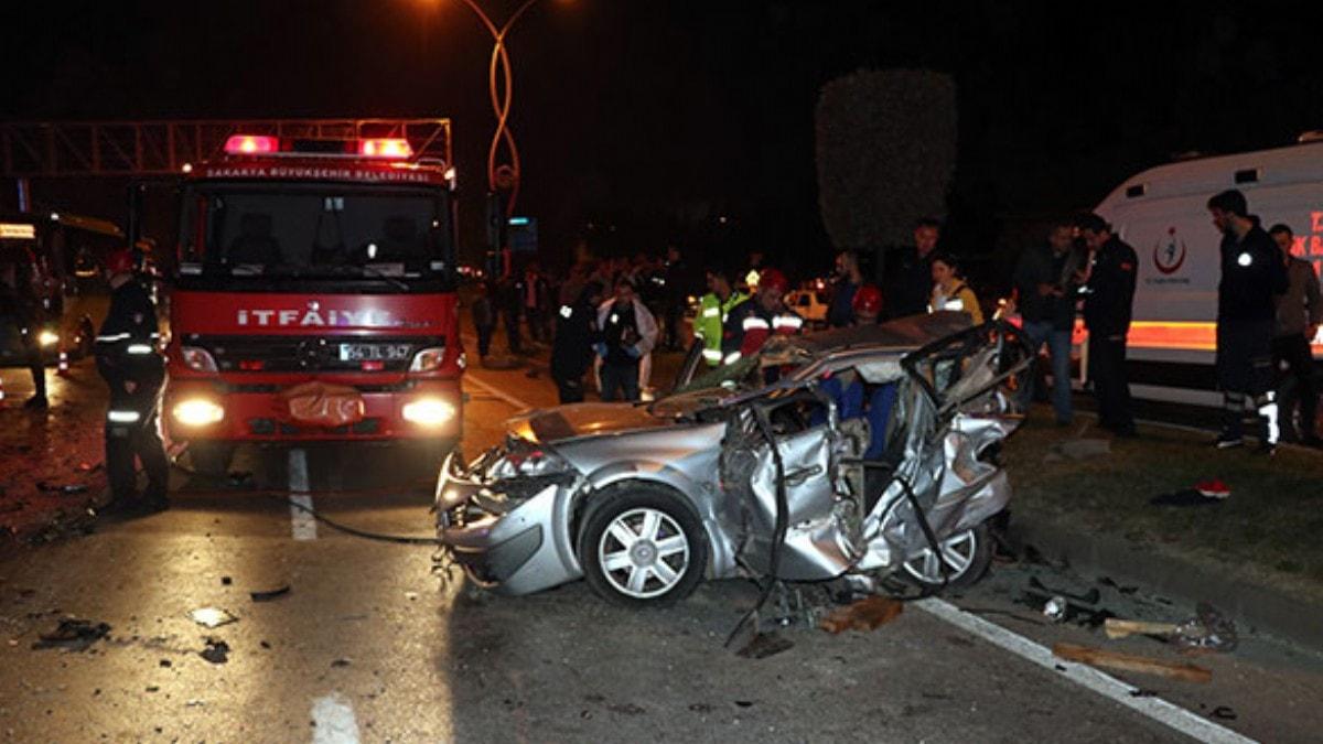 Sakarya'da korkun kaza... Bir aile yok oldu!