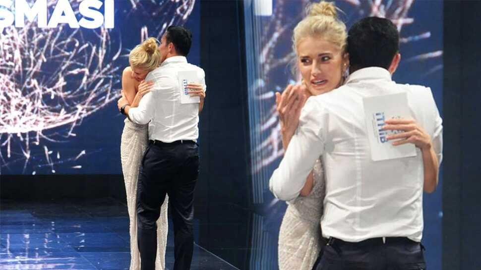 Mustafa Sandal'dan Burcu Esmersoy hakkında şok yorum: Kendini role fazla kaptırmış