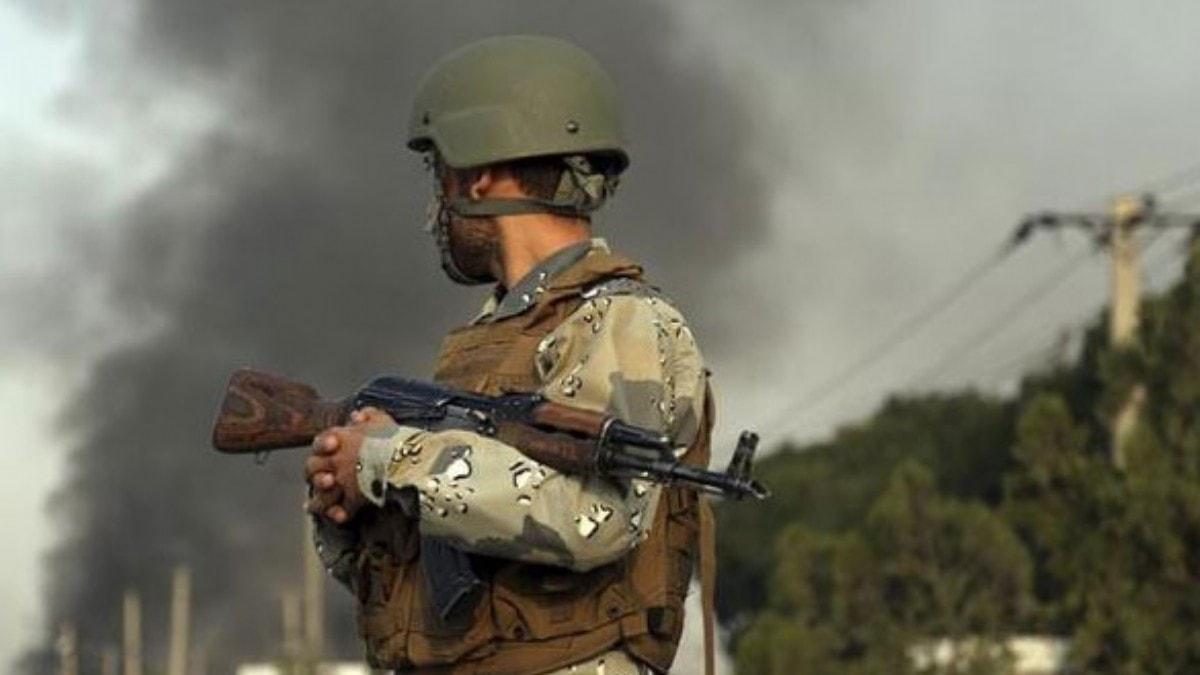 Afganistan'da Taliban saldrs: 8 l