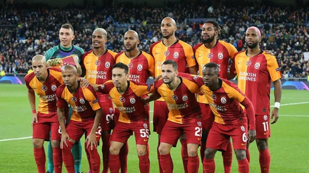 Galatasaray'da takmdan ayrlacaklarn listesi ortaya kt! 6 futbolcu ile yollar ayrlyor