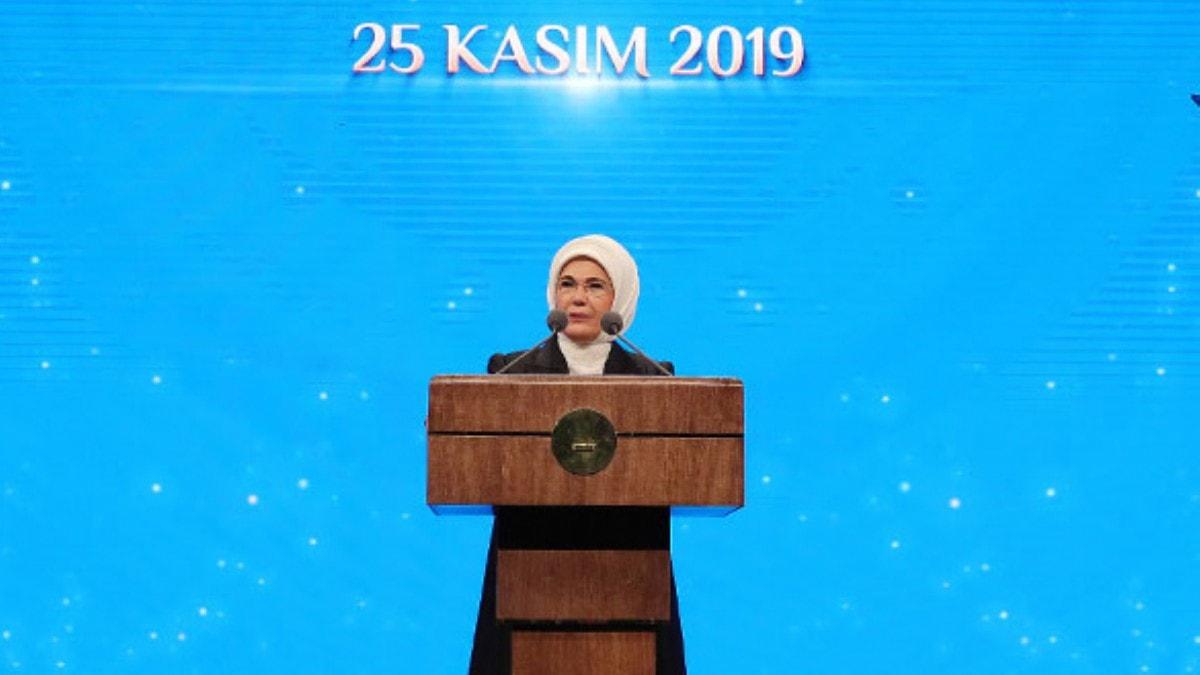 Emine Erdoan: Kadna iddetin 'mahrem alan' kavramyla merulatrlmasnn nne gemeliyiz 