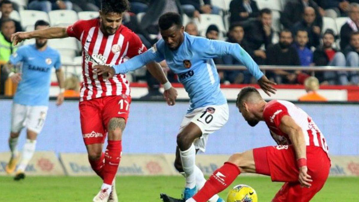 Sper Lig'de haftann kapan manda Antalyaspor ile Gaziantep berabere kald