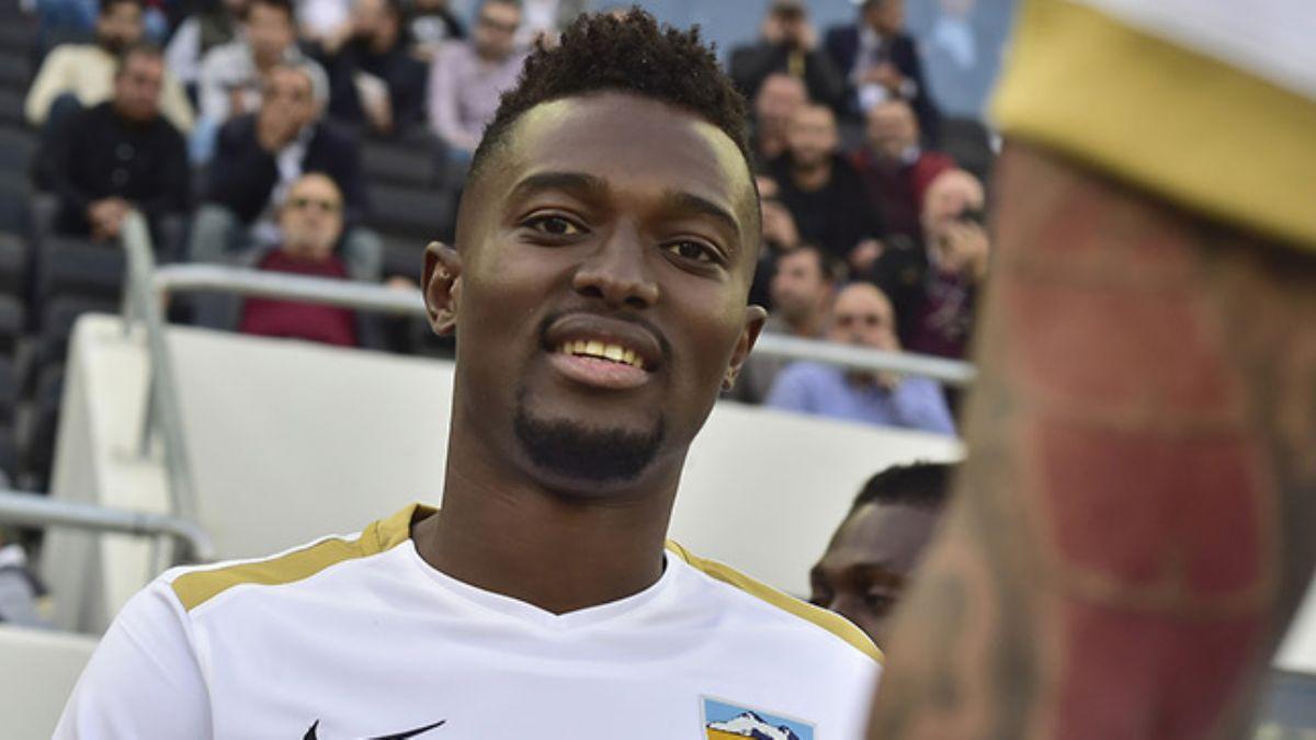 Fenerbahe, Kayserispor'dan Bernard Mensah' bedavaya transfer ediyor