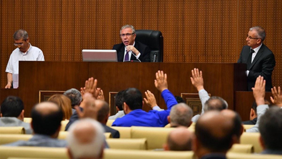 AK Parti ahlaksz teklifi ifa etmiti... 'Bakalm Mansur Yava'n yz kzaracak m"'