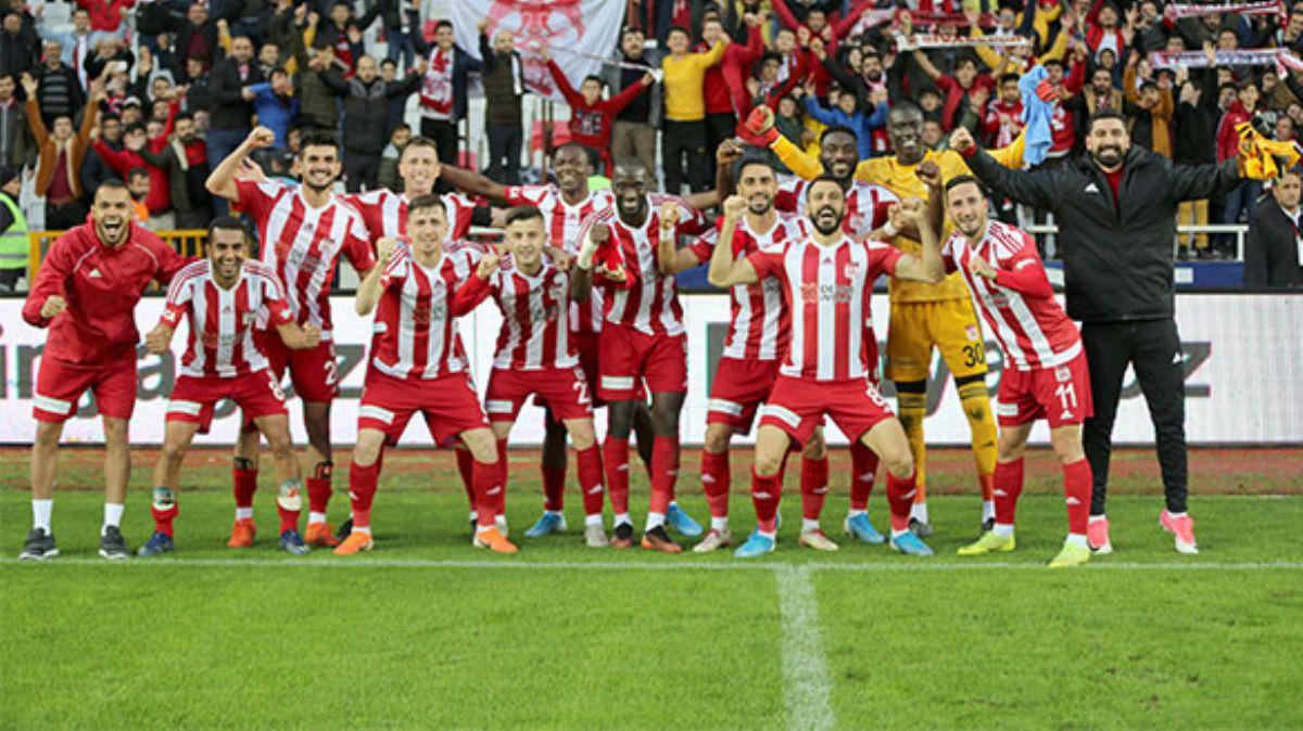 Sivasspor liderliini srdrd