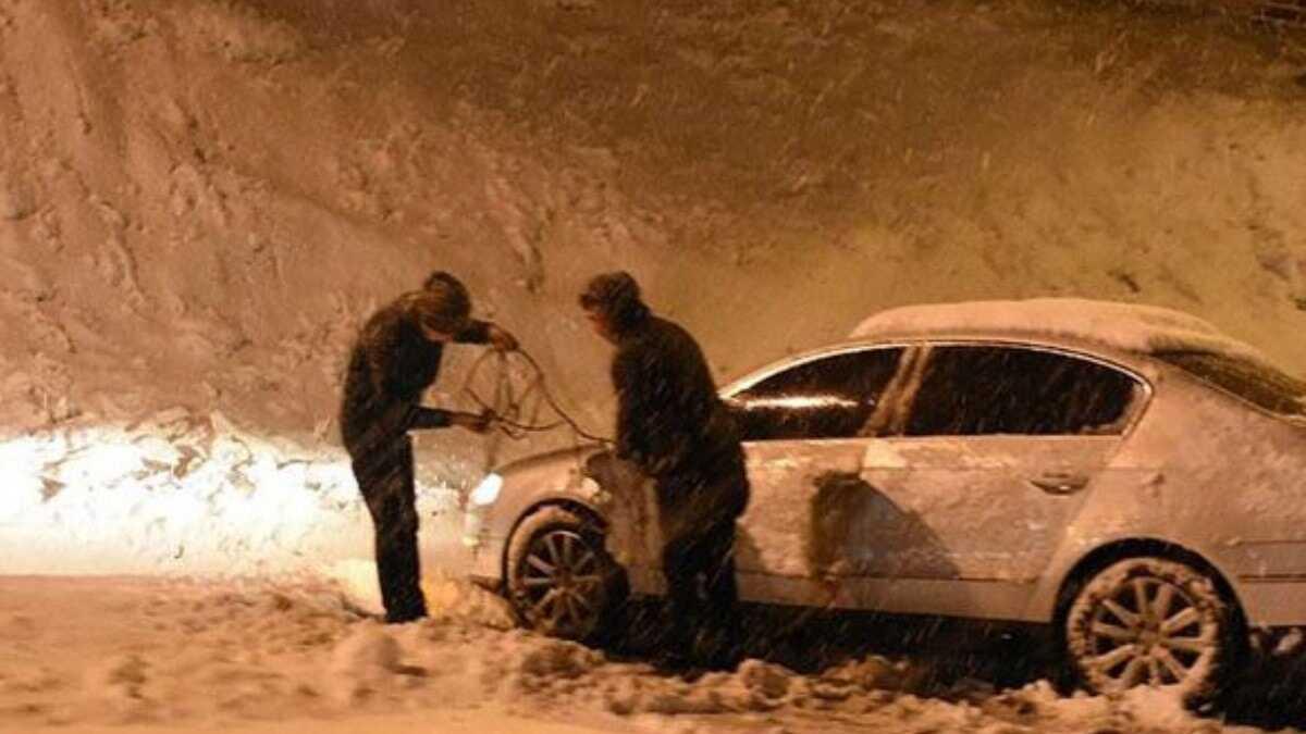 Kayseri ve Erzincan'da kar ya ulam olumsuz etkiledi 