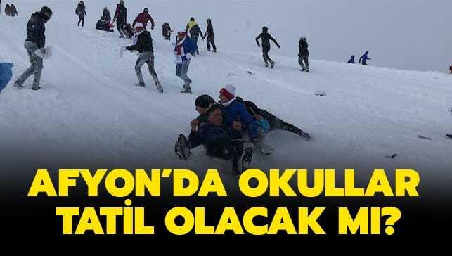 Afyon'da okullar tatil olmadı!