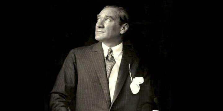 İşte Gazi Mustafa Kemal Atatürk'ün ilk soyadı: Mustafa Kemal Atatürk'ün soyadı nedir"