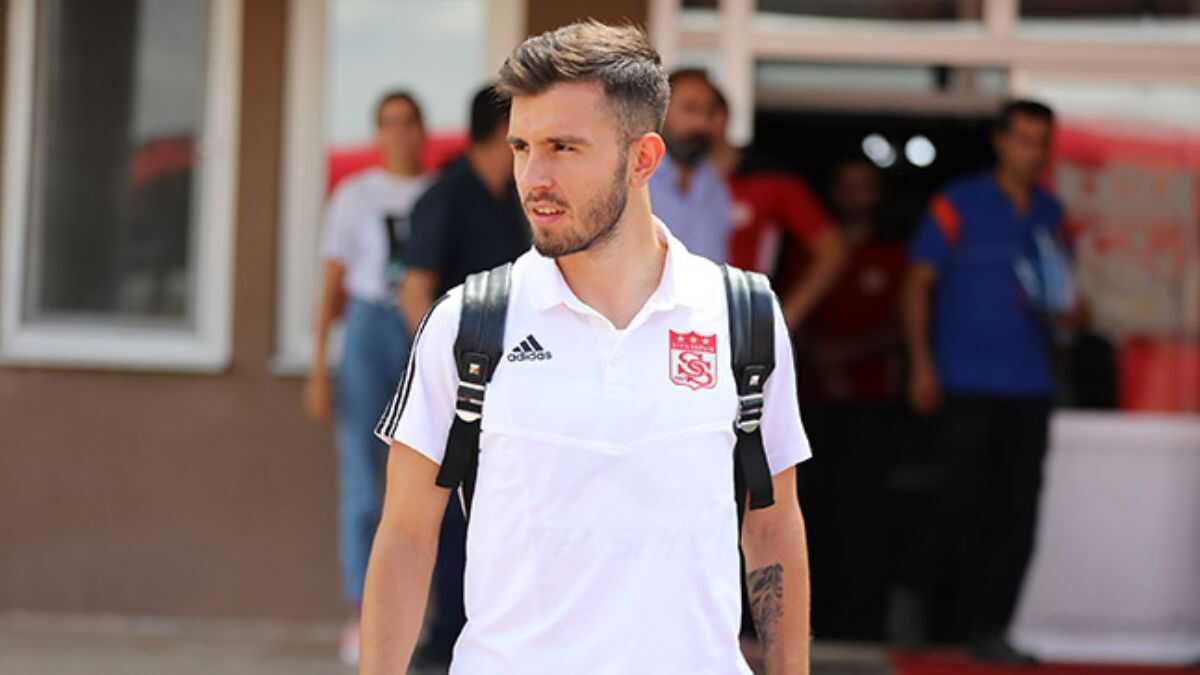 Beikta, Emre Kln transferi iin Sivasspor'a takas teklifinde bulunacak