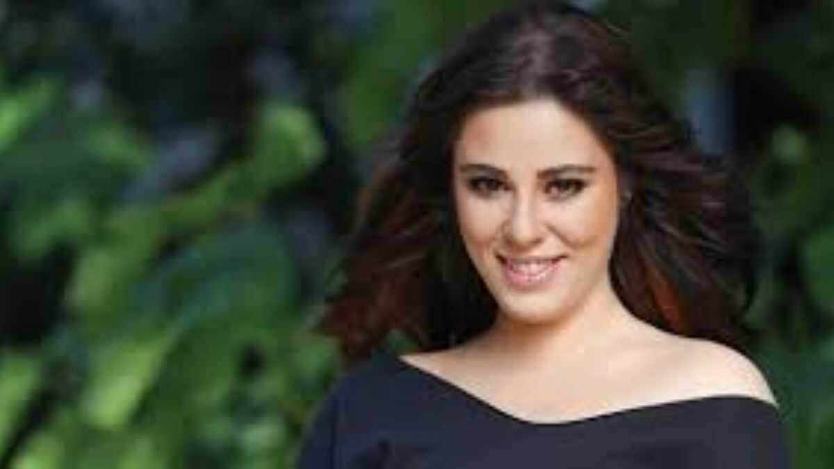 Tue Tayfur kimdir, ka yanda" Ferdi Tayfur'un kz Tue Tayfur boand m" 