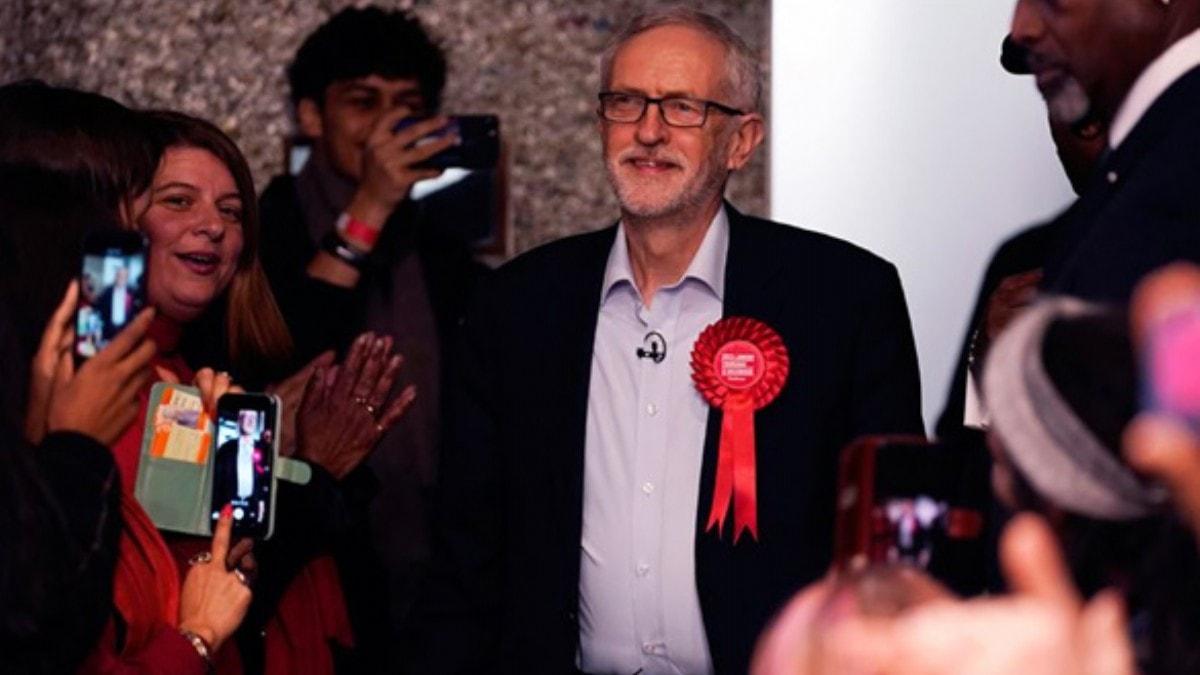 ngiltere'de i Partisi lideri Corbyn, istifa edeceini aklad