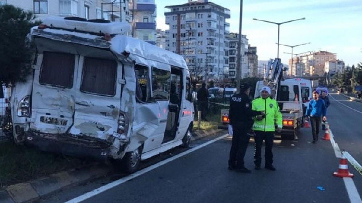 Trabzon'da yolcu minibs ile TIR arpt: 2 l, 19 yaral