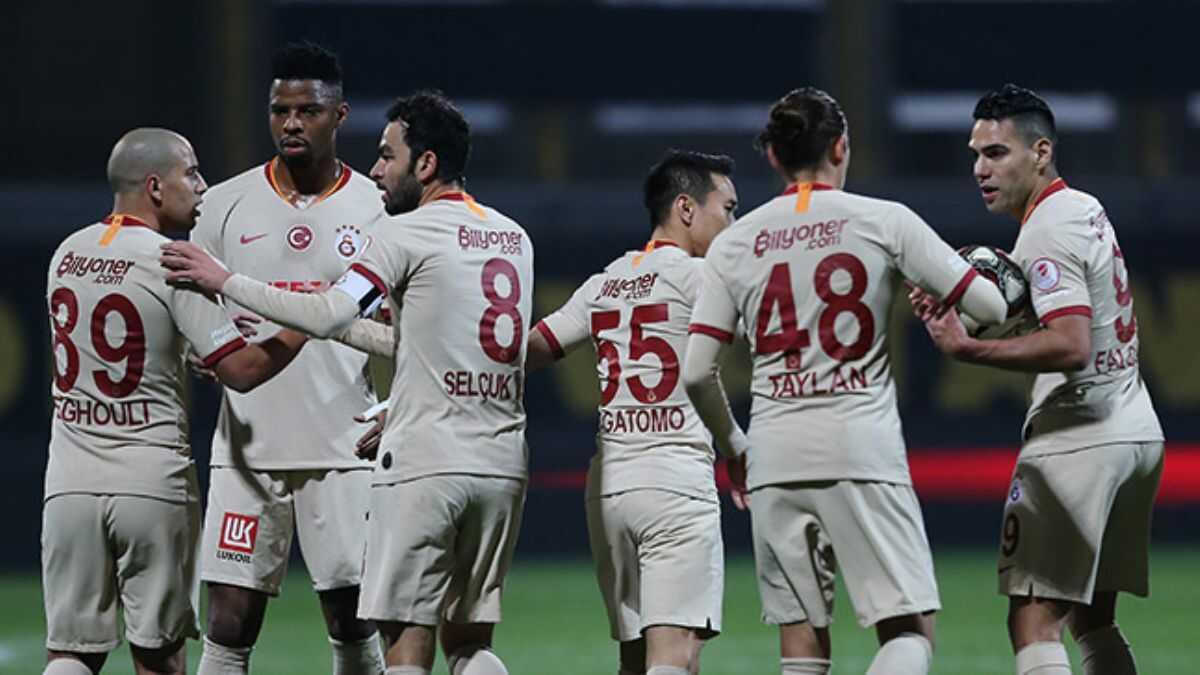 Galatasaray kupada rahat turlad